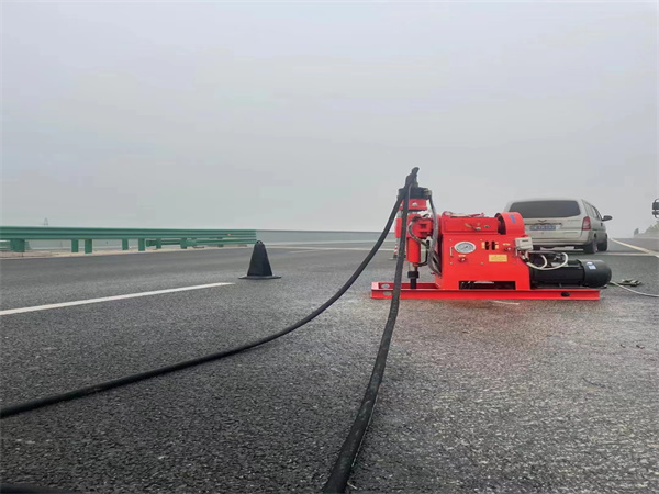 禹城马路路基路面开裂下沉注浆加固灌浆